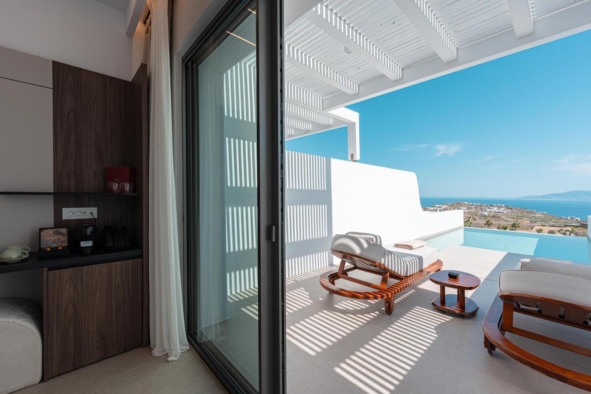 Muse Of Mykonos Luxury Suites Mykonos Town ภายนอก รูปภาพ