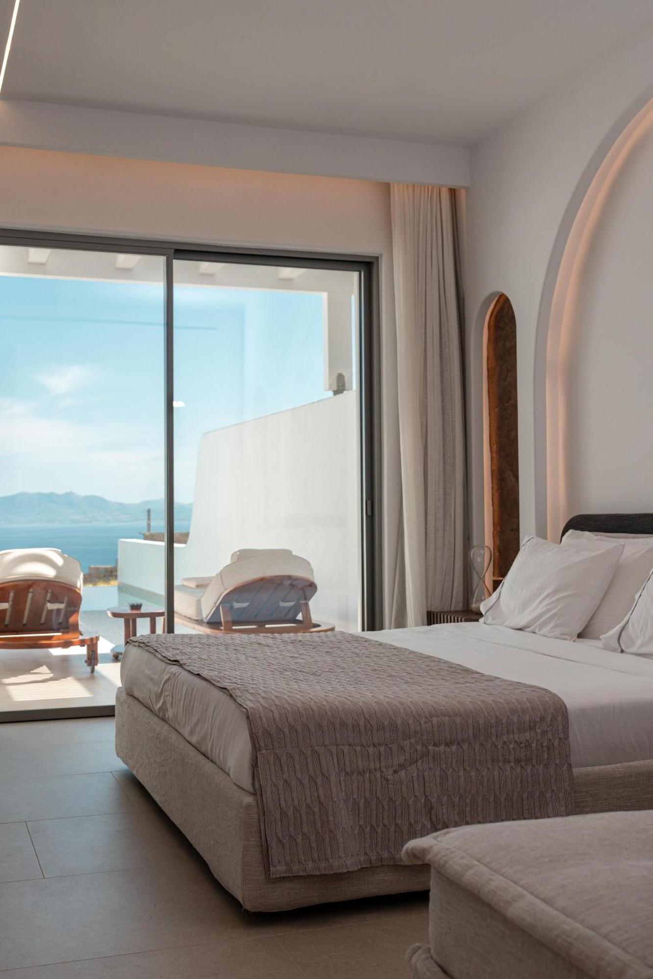 Muse Of Mykonos Luxury Suites Mykonos Town ภายนอก รูปภาพ